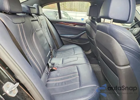 2018 BMW 530Xe z USA, uszkodzony, nr VIN WBAJB1C57JB374569